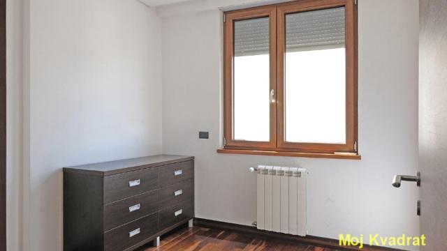 Stan, četvorosoban, Prodaja, 104m2, Crveni krst, Vračar, Save Tekelije