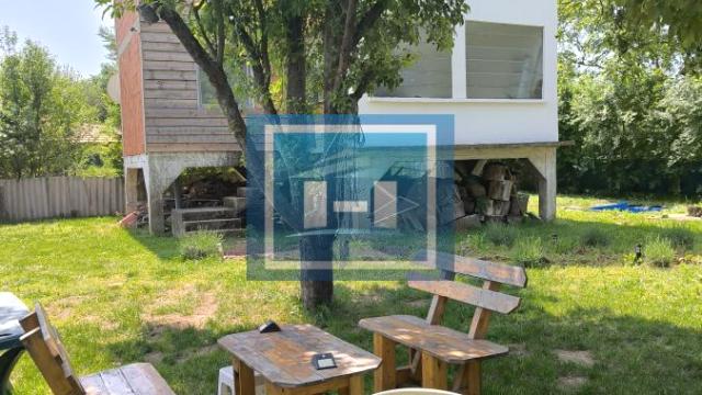 Kuća, Trosoban, Prodaja, 100m2, Tonja, Gradska lokacija, Ćuprija
