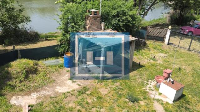 Kuća, Trosoban, Prodaja, 100m2, Tonja, Gradska lokacija, Ćuprija