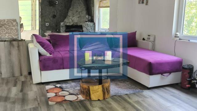 Kuća, Trosoban, Prodaja, 100m2, Tonja, Gradska lokacija, Ćuprija