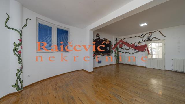 Kuća, Izdavanje, 180m2, Košutnjak, Gradska lokacija, Arcibalda Rajsa