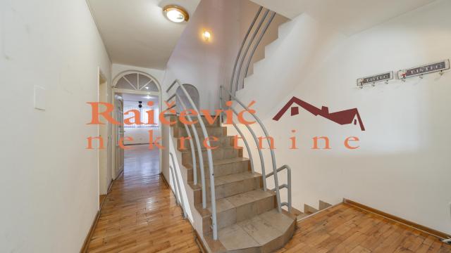 Kuća, Izdavanje, 180m2, Košutnjak, Gradska lokacija, Arcibalda Rajsa