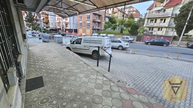 Poslovni prostor, Jednoiposoban, Izdavanje, 45m2, Žarkovo, Čukarica, Ace Joksimovića