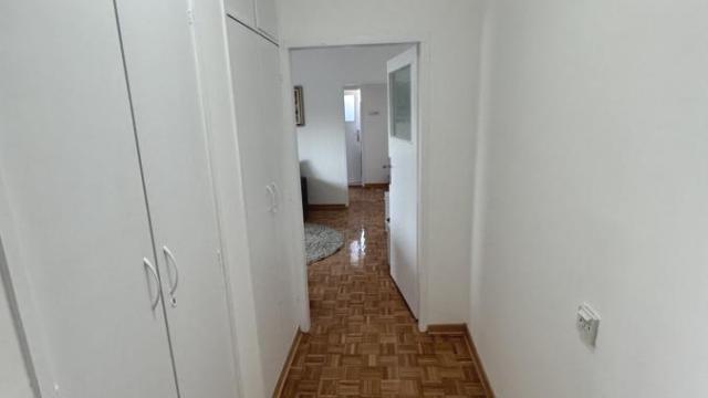 Stan, Trosoban, Izdavanje, 60m2, Dedinje, Savski venac, Stjepana Filipovića