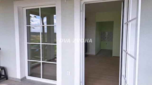 Kuća, Jednoiposoban, Prodaja, 35m2, Čortanovci, Okolno mesto, Indjija