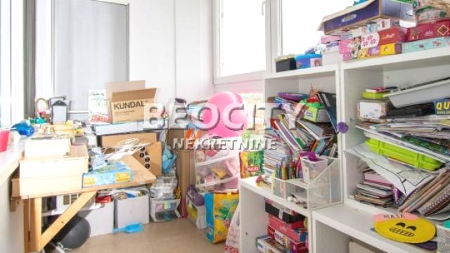 Stan, četvorosoban, Prodaja, 140m2, Ustanička, Voždovac, Ustanička