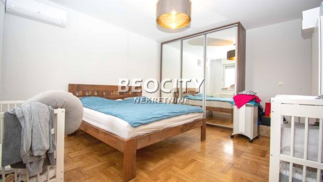 Stan, četvorosoban, Prodaja, 140m2, Ustanička, Voždovac, Ustanička