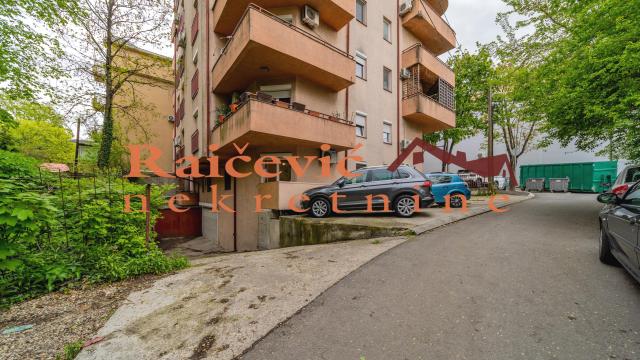 Stan, Jednoiposoban, Izdavanje, 38m2, Gradska bolnica, Zvezdara, Milosa Savkovica