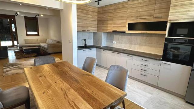 Stan, Trosoban, Izdavanje, 80m2, Dorćol, Stari grad, Skenderbegova