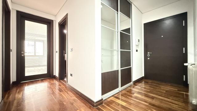 Stan, četvorosoban, Prodaja, 104m2, Save Tekelije