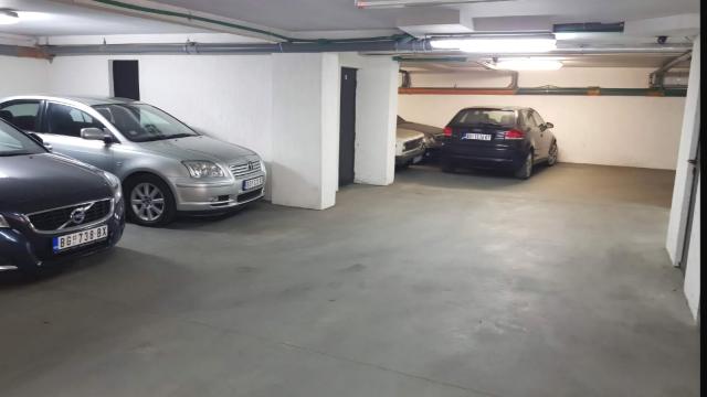 Stan, Trosoban, Izdavanje, 75m2, Voždovac, Mosorska 9