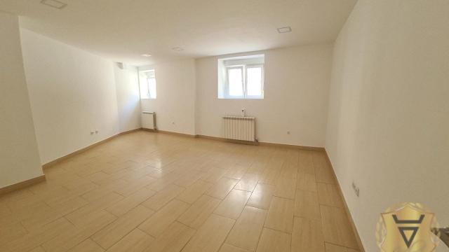 Stan, Dvosoban, Izdavanje, 65m2, Kosančićev venac, Stari grad, Srebrenička