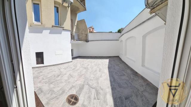 Stan, Dvosoban, Izdavanje, 65m2, Kosančićev venac, Stari grad, Srebrenička