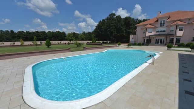 Kuća, Prodaja, 1400m2, Štipljanski put, Gradska lokacija, Jagodina