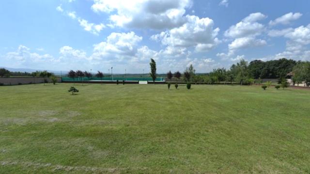 Kuća, Prodaja, 1400m2, Štipljanski put, Gradska lokacija, Jagodina