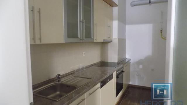 Stan, Dvosoban, Izdavanje, 65m2, Centar, Gradska lokacija, Paraćin