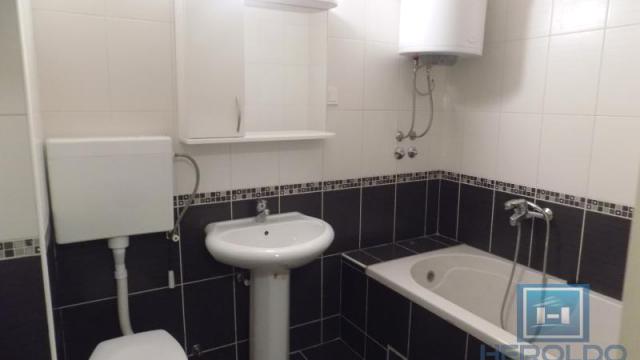 Stan, Dvosoban, Izdavanje, 65m2, Centar, Gradska lokacija, Paraćin