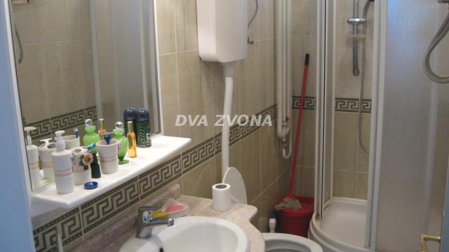 Kuća, Petosoban, Prodaja, 274m2, Širi centar, Gradska lokacija, Temerin