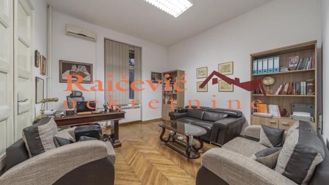 Stan, četvorosoban, Prodaja, 79m2, Cvetni trg, Vračar, Resavska
