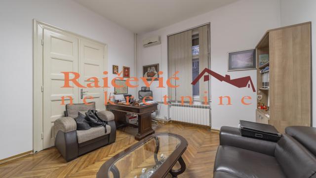 Stan, četvorosoban, Prodaja, 79m2, Cvetni trg, Vračar, Resavska