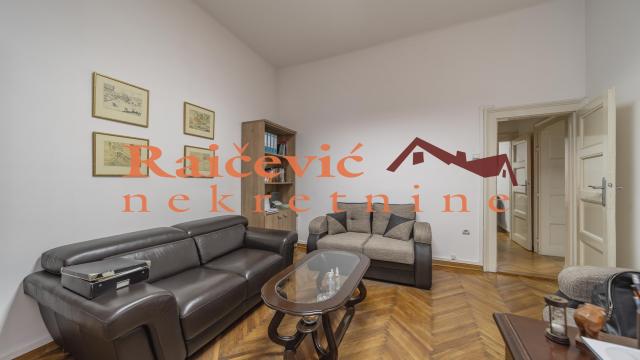 Stan, četvorosoban, Prodaja, 79m2, Cvetni trg, Vračar, Resavska