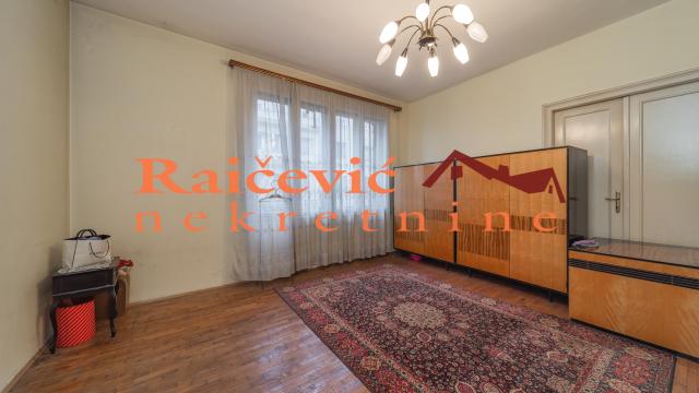 Stan, Troiposoban, Prodaja, 94m2, Cvetni trg, Vračar, Resavska