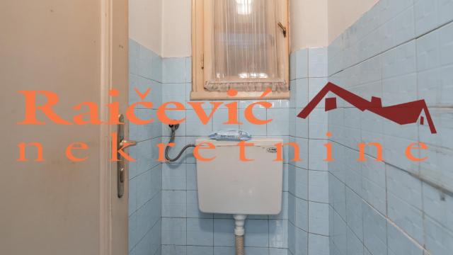 Stan, Troiposoban, Prodaja, 94m2, Cvetni trg, Vračar, Resavska
