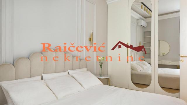 Stan, Troiposoban, Prodaja, 100m2, Cvetni trg, Vračar, Krunska