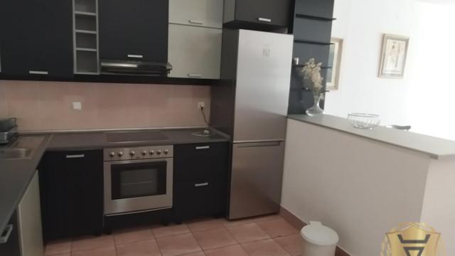 Stan, Dvosoban, Izdavanje, 78m2, Južni bulevar, Vračar, Maksima Gorkog