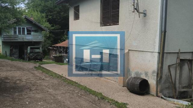 Kuća, Prodaja, 300m2, Senje, Okolno mesto, Ćuprija