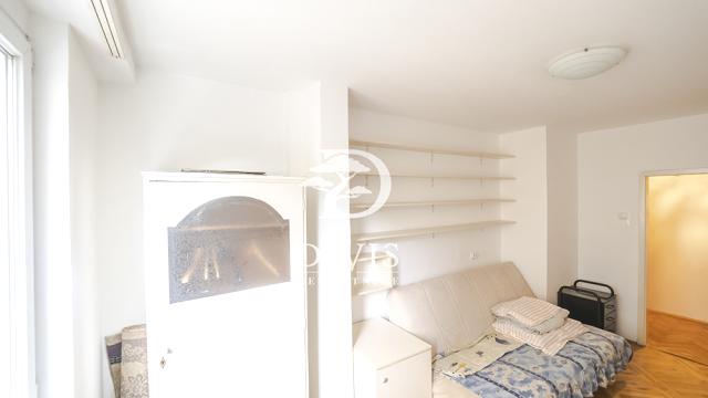 Stan, Dvoiposoban, Prodaja, 56m2, Kneza Danila