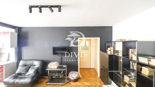 Stan, Dvoiposoban, Prodaja, 56m2, Kneza Danila
