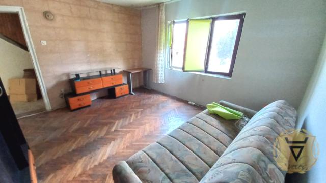 Kuća, Trosoban, Prodaja, 75m2, Karaburma, Palilula, Garsija Lorke