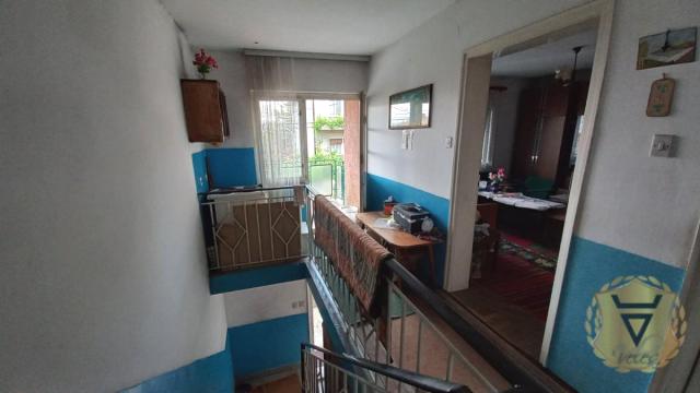 Kuća, Trosoban, Prodaja, 75m2, Karaburma, Palilula, Garsija Lorke