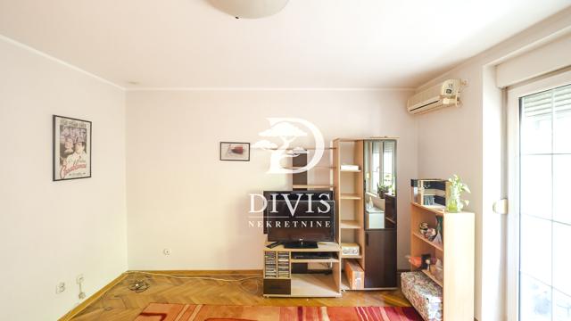 Stan, Trosoban, Prodaja, 82m2, Knez Miletina