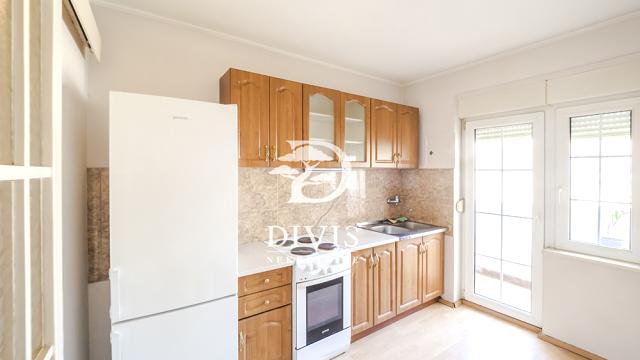 Stan, Trosoban, Prodaja, 82m2, Knez Miletina