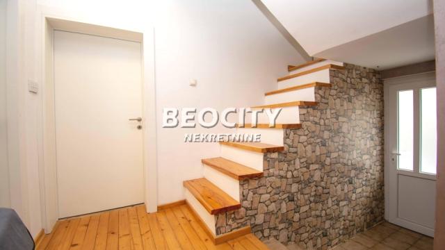 Kuća, Petosoban, Prodaja, 200m2, Surčin (mesto), Surčin, Ignjata Lakočevića