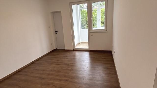 Stan, Dvoiposoban, Prodaja, 66m2, Gospodara Vučića