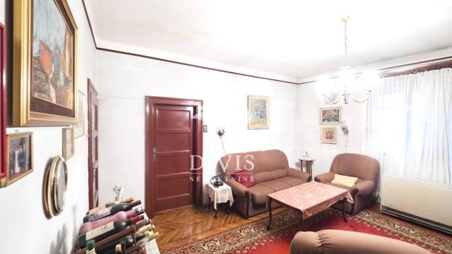 Stan, Trosoban, Prodaja, 73m2, Molerova