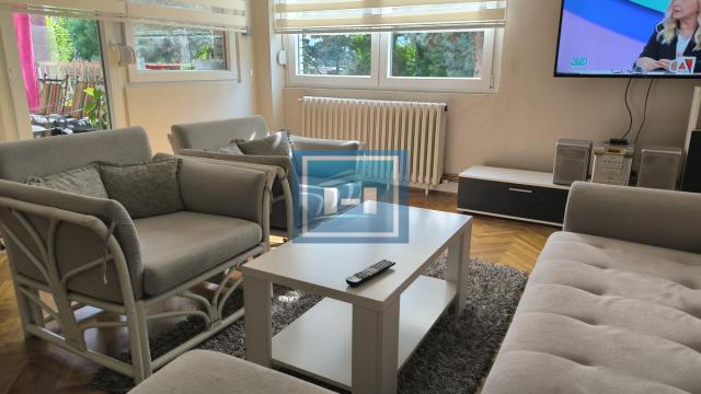 Stan, četvorosoban, Prodaja, 95m2, Centar, Gradska lokacija, Ćuprija