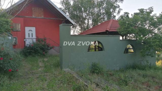 Poslovni prostor, Prodaja, 630m2, Stari Slankamen, Okolno mesto, Indjija