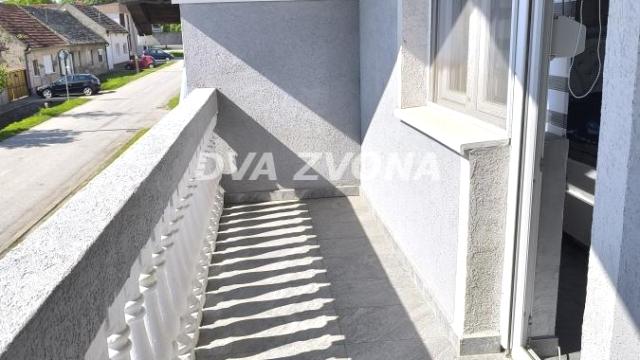 Kuća, Petosoban, Prodaja, 120m2, Centar, Gradska lokacija, Srbobran
