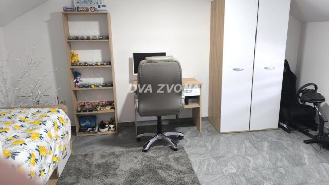 Kuća, Petosoban, Prodaja, 120m2, Centar, Gradska lokacija, Srbobran