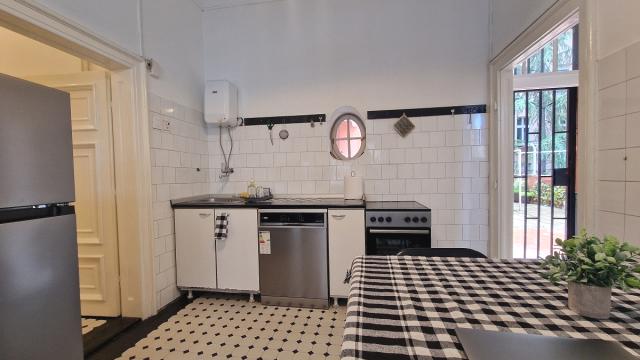 Poslovni prostor, Petosoban, Izdavanje, 119m2, Krunska