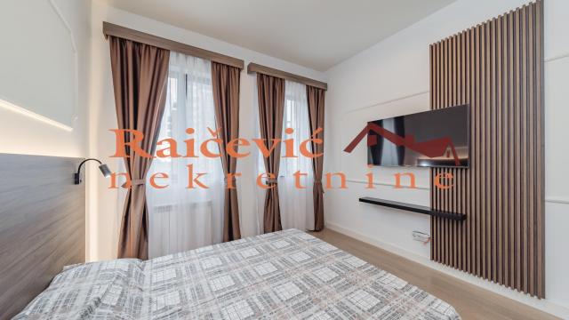 Stan, Trosoban, Prodaja, 81m2, Beograd na vodi, Savski venac, Bulevar Vudroa Vilsona