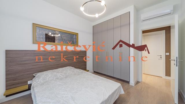 Stan, Trosoban, Prodaja, 81m2, Beograd na vodi, Savski venac, Bulevar Vudroa Vilsona