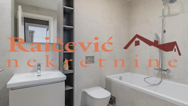 Stan, Trosoban, Prodaja, 81m2, Beograd na vodi, Savski venac, Bulevar Vudroa Vilsona