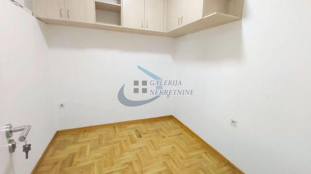 Stan, Dvosoban, Izdavanje, 45m2, Savski trg - Pristanište, Savski venac, Risanska