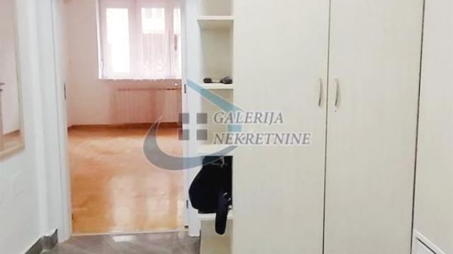 Stan, Dvosoban, Izdavanje, 45m2, Savski trg - Pristanište, Savski venac, Risanska