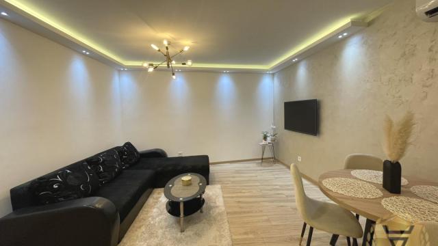 Stan, Dvosoban, Izdavanje, 40m2, Donji grad, Zemun, Bežanijska